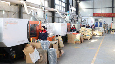 कोल्ड रनर डाई कास्टिंग कस्टम मोल्ड के लिए कस्टम रंग कस्टम सेवा